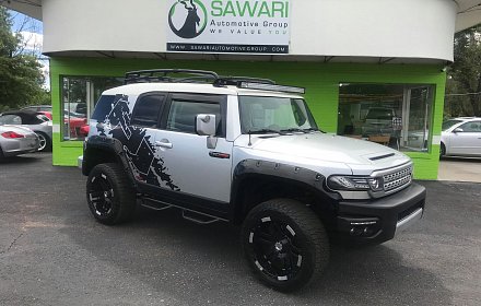 TOYOTA FJ CRUISER 4X4