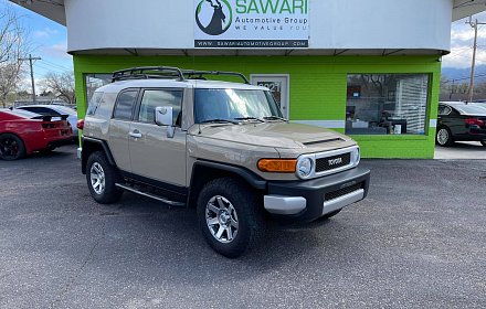 TOYOTA FJ CRUISER 4X4